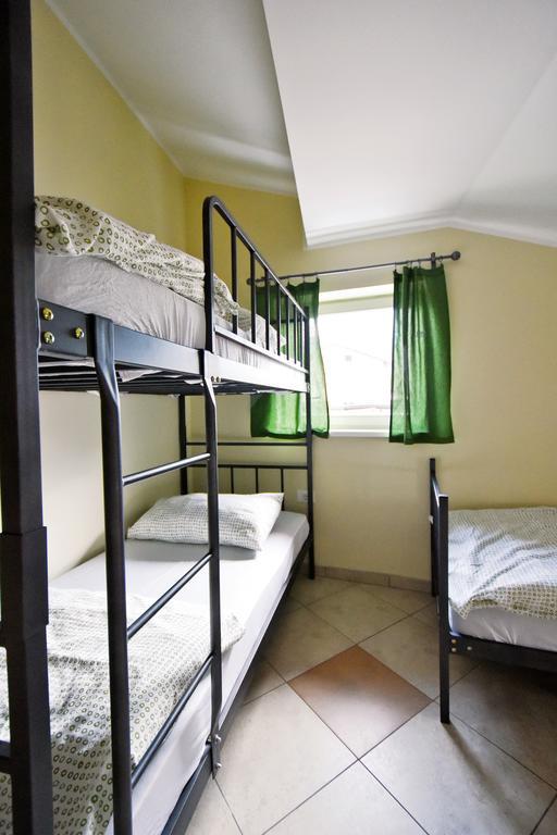 Hostel X Point Kobarid Habitación foto